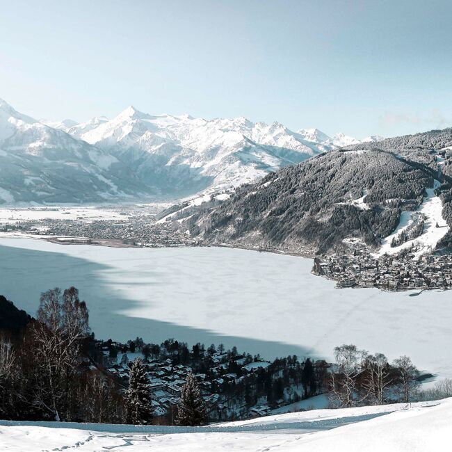 Kaprun i baggrunden