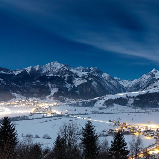 Kaprun bij nacht