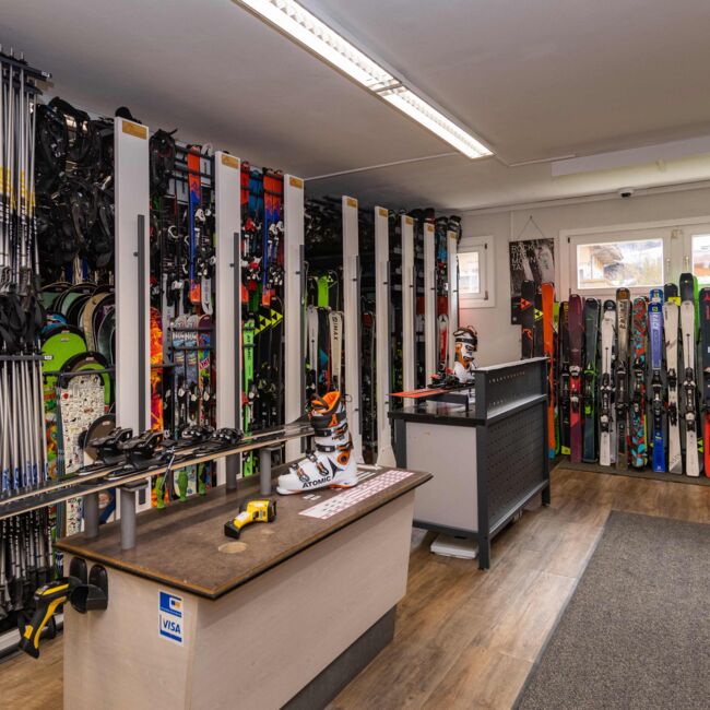 Ski rental in Kaprun